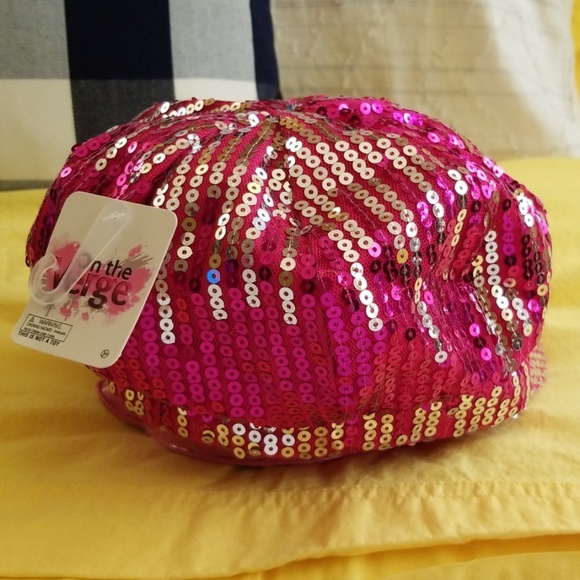 Hat - Picture 4 of 4